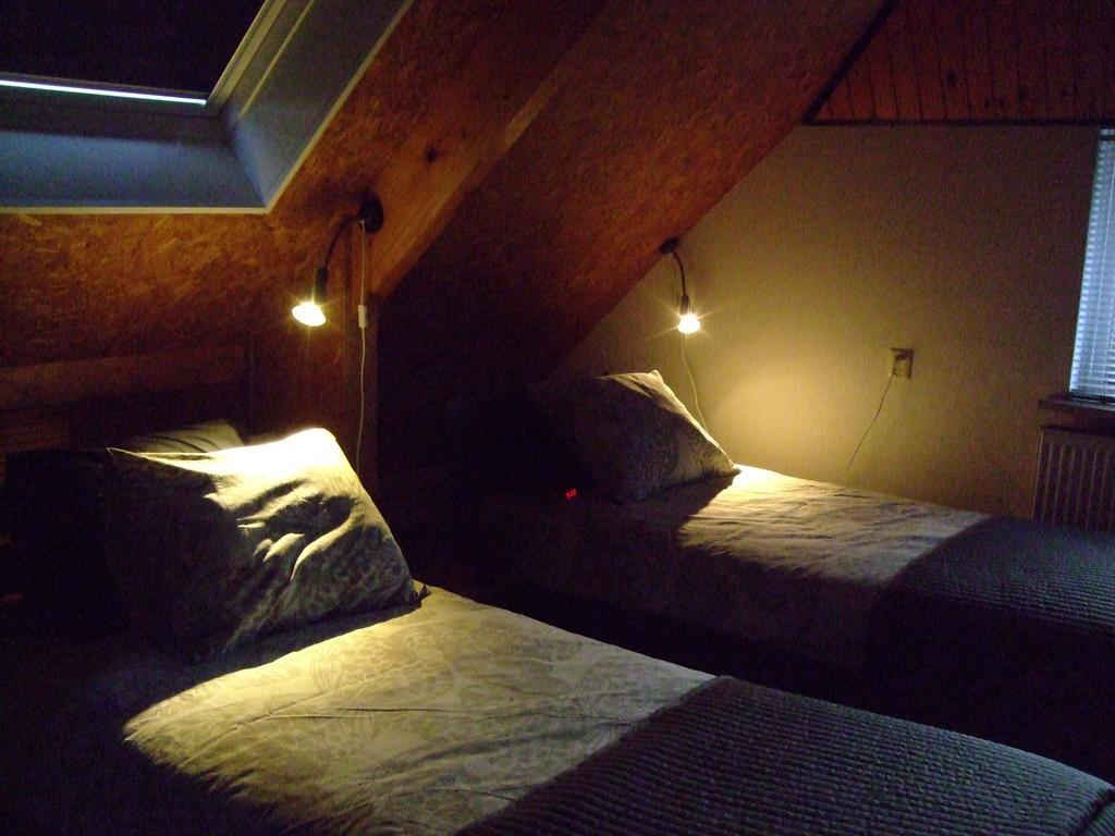 Bed and Breakfast De Pompstee Rolde Zewnętrze zdjęcie