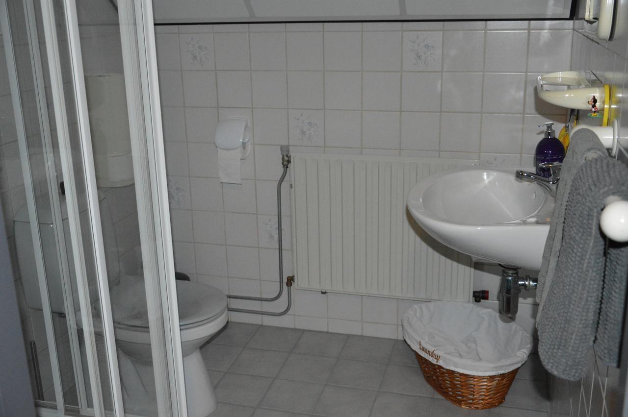 Bed and Breakfast De Pompstee Rolde Zewnętrze zdjęcie